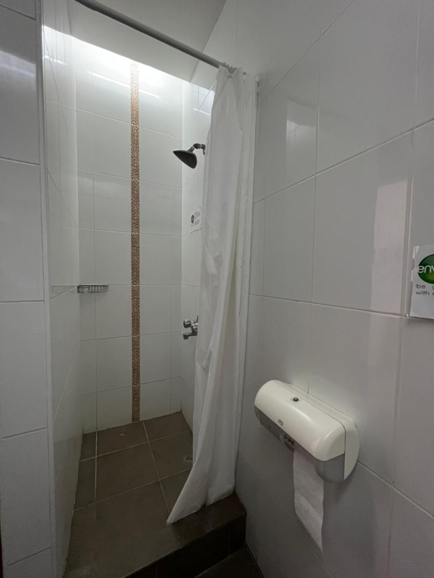 Envoy Hostel & Tours Jerevan Eksteriør bilde