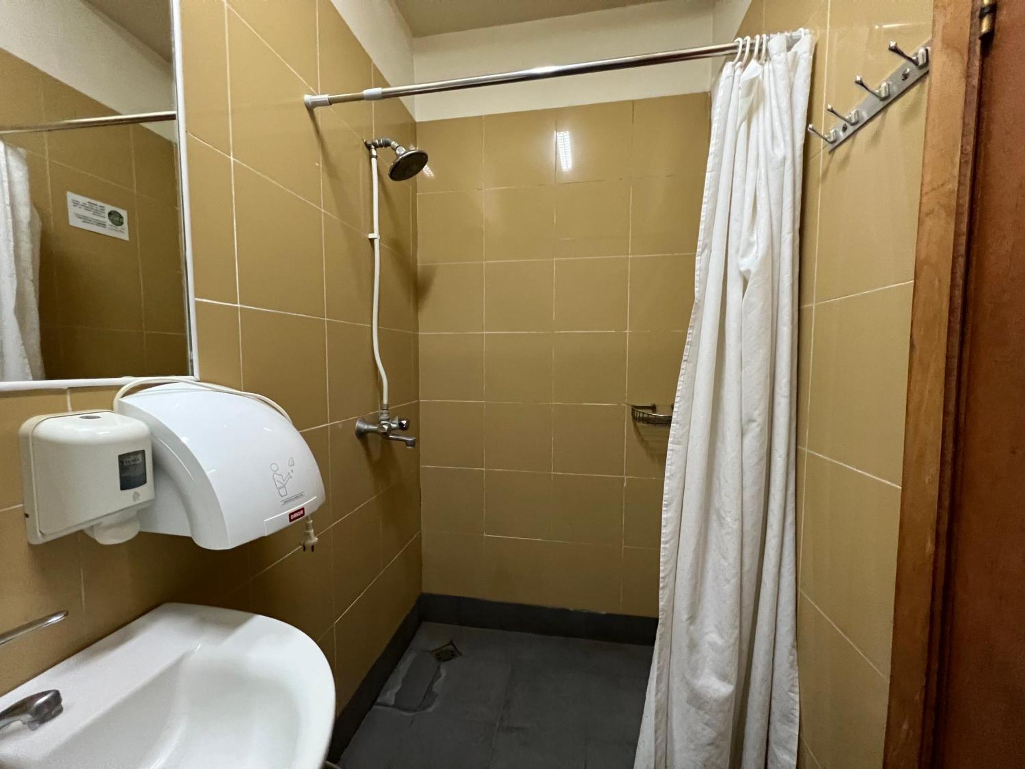 Envoy Hostel & Tours Jerevan Eksteriør bilde